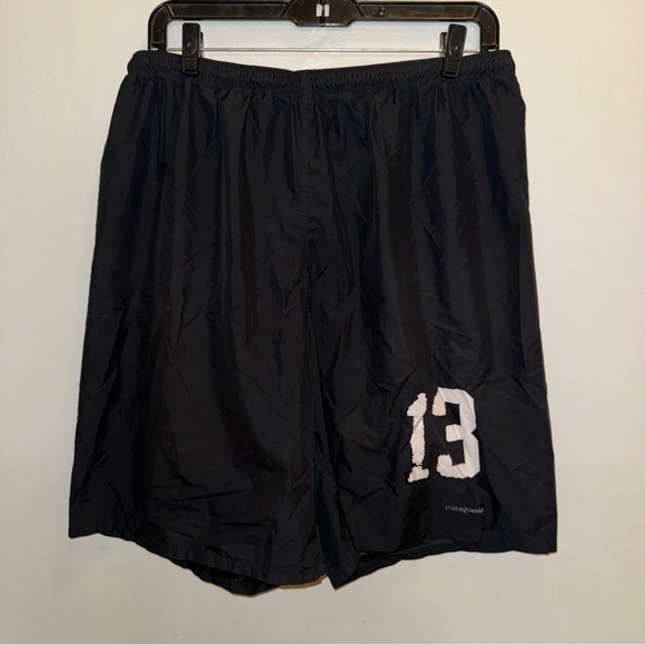 Patagonia Black Shorts Men’s Size Large - Picture 1 of 6